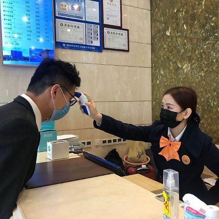 Vinenna International Hotel Shenzhen Shajing Экстерьер фото